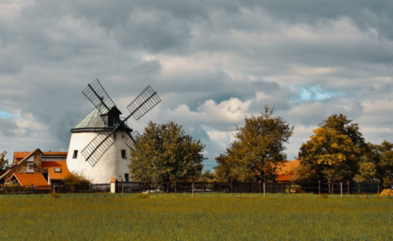 website header mobile friesland