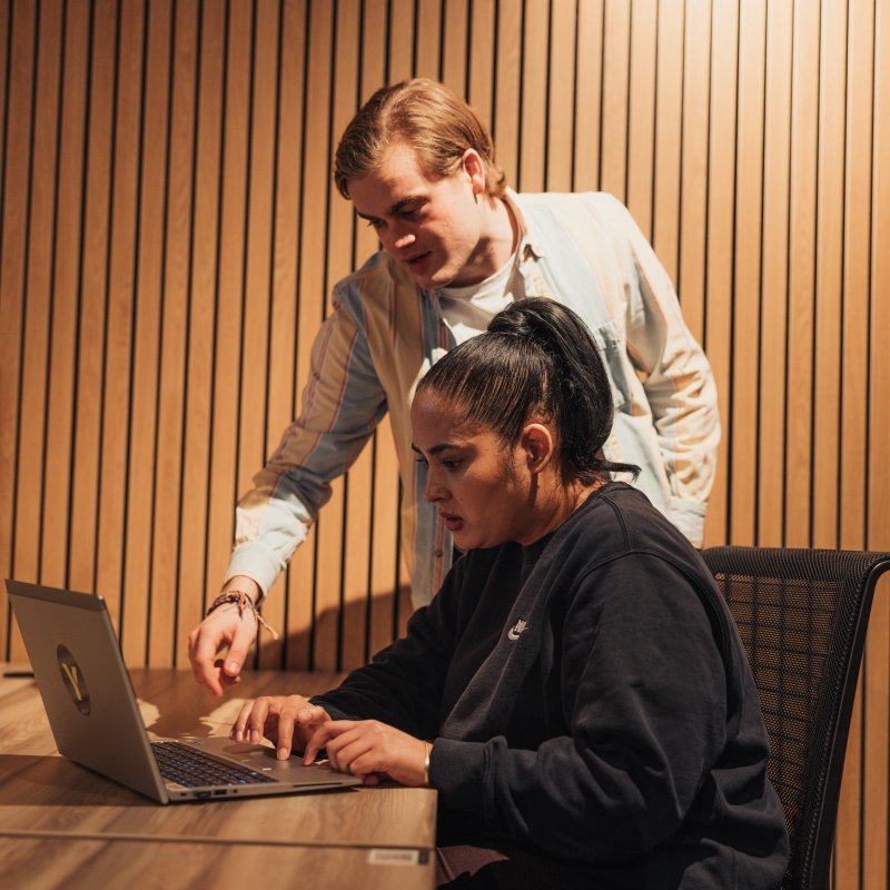 Werken als administratief medewerker bij Yource